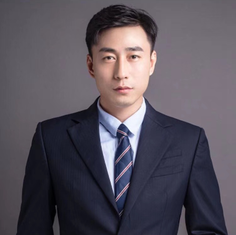 罗女士